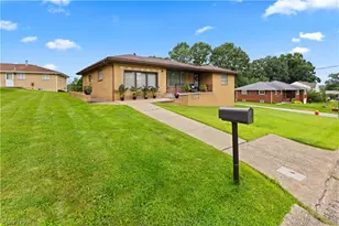 163 N 15th St, Weirton, WV 26062 - Photo 2
