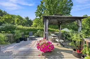 18082 Kenston Lake Dr, Chagrin Falls, OH 44023 - Photo 22