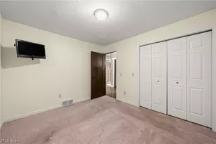 6031 Woodcrest Ave NE, Canton, OH 44721 - Photo 18