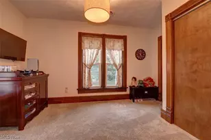 1031 Stonecreek Road SW, New Philadelphia, OH 44663 - Photo 20