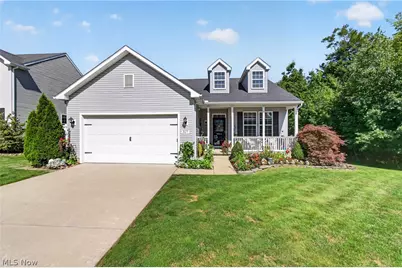 267 Oakview Circle, Tallmadge, OH 44278 - Photo 2