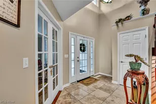 309 Lakebreeze Cove, Eastlake, OH 44095 - Photo 10