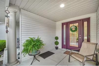 309 Lake Breeze Cove, Eastlake, OH 44095 - Photo 8
