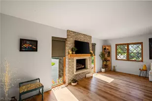 609 Thomas St, Belpre, OH 45714 - Photo 8
