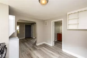 796 Lindsay Ave, Akron, OH 44306 - Photo 12
