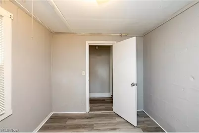 796 Lindsay Avenue, Akron, OH 44306 - Photo 16