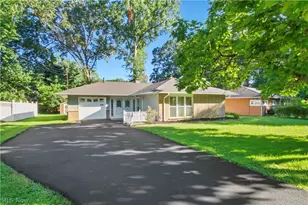4171 Riverside Dr, Boardman, OH 44511 - Photo 2