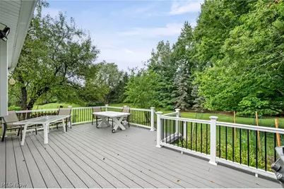 8572 Lake in The Woods Trail, Chagrin Falls, OH 44023 - Photo 36