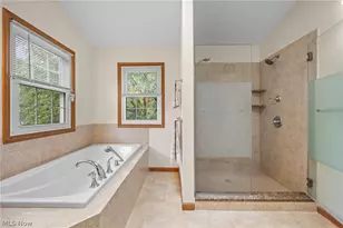 8572 Lake in the Woods Trail, Chagrin Falls, OH 44023 - Photo 20