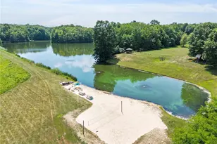 8572 Lake in the Woods Trail, Chagrin Falls, OH 44023 - Photo 38