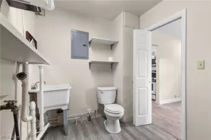 523 Washington St, Martins Ferry, OH 43935 - Photo 30