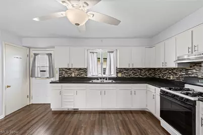 523 Washington Street, Martins Ferry, OH 43935 - Photo 12