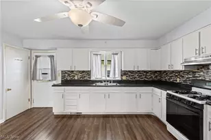 523 Washington St, Martins Ferry, OH 43935 - Photo 12