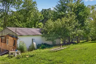 8844 Union Ridge Rd, Rogers, OH 44455 - Photo 6