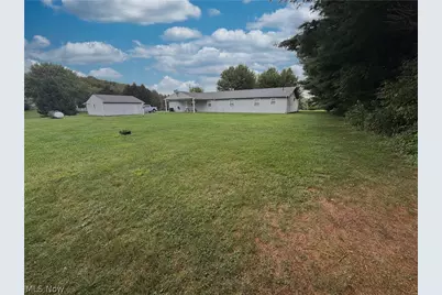 46567 Winston Drive, East Liverpool, OH 43920 - Photo 8