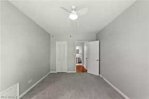 19015 Van Aken Blvd, Huber Heights, OH 44122 - Photo 22