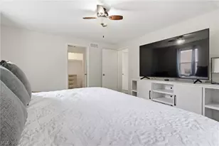 2287 W 42nd St, Loveland, OH 44113 - Photo 18