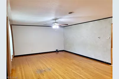 1731 W 36th Street, Lorain, OH 44053 - Photo 10