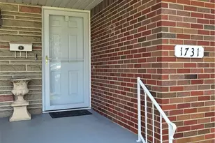 1731 W 36th St, Lorain, OH 44053 - Photo 2