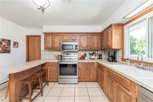 247 S Norwalk Rd W, Norwalk, OH 44857 - Photo 32