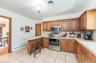 247 S Norwalk Rd W, Norwalk, OH 44857 - Photo 28