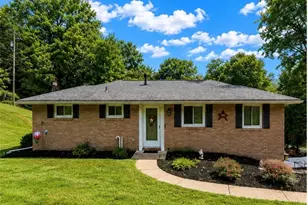 1739 Evergreen Park Dr, Coshocton, OH 43812 - Photo 2