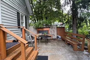 1303 Big Falls Ave, Akron, OH 44310 - Photo 4