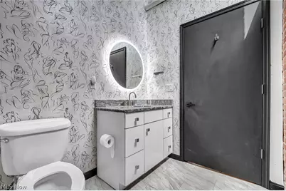 635 W Lakeside Avenue #600, Loveland, OH 44113 - Photo 26