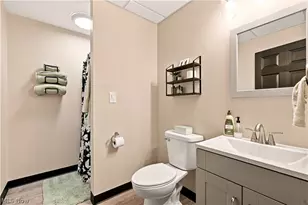 2441 Eastwood Ave, Akron, OH 44305 - Photo 32