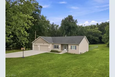 2441 Eastwood Avenue, Akron, OH 44305 - Photo 2