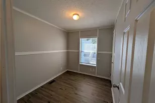 215 Cedar Brook Dr, Elyria, OH 44035 - Photo 10