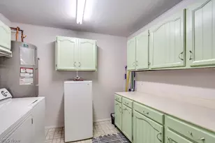 1012 Bunker Dr, Fairlawn, OH 44333 - Photo 10
