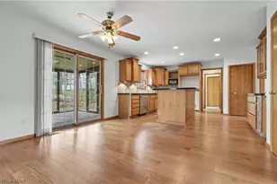 9498 Andrew Dr, Twinsburg, OH 44087 - Photo 16