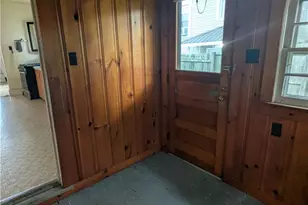 1903 Stewart Ave, Cambridge, OH 43725 - Photo 10