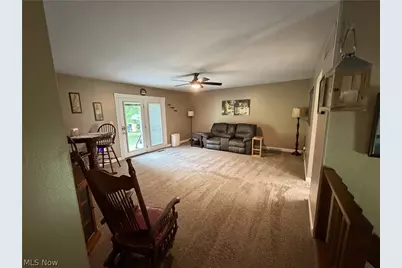 267 Roberts Drive, Belpre, OH 45714 - Photo 28