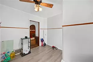 410 Nebraska Ave, Lorain, OH 44052 - Photo 16