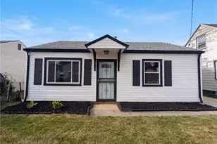12722 Emery Ave, Loveland, OH 44135 - Photo 1