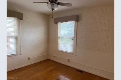 2614 E Erie Avenue, Lorain, OH 44052 - Photo 22