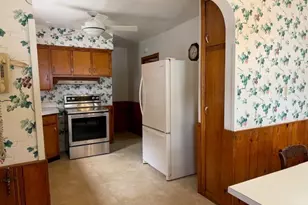2614 E Erie Ave, Lorain, OH 44052 - Photo 6