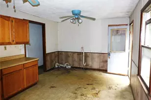 1577 Tompkins Rd, Jefferson, OH 44032 - Photo 8