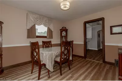 38247 Ridge Road, Willoughby, OH 44094 - Photo 12