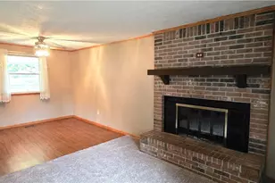 3002 Hinde Ave, Sandusky, OH 44870 - Photo 12