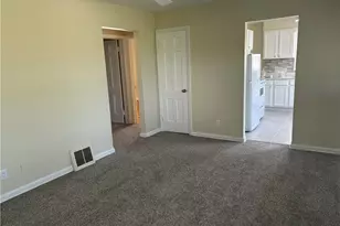 682 Barbara Ave, Akron, OH 44306 - Photo 4