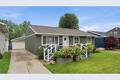 4352 Sky Lane Drive, Loveland, OH 44109 - Photo 2