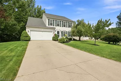 7597 Meadow Brooke Way, Northfield, OH 44067 - Photo 4