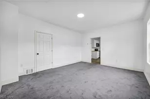 3196 W 43rd St, Loveland, OH 44109 - Photo 22