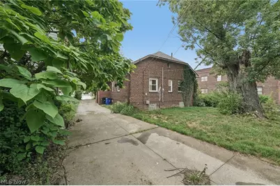 3339 E 139th Street, Loveland, OH 44120 - Photo 2