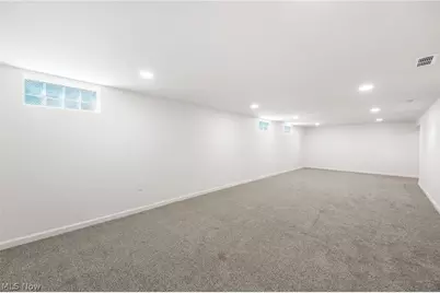6145 Winchester Drive, Green Hills, OH 44131 - Photo 30