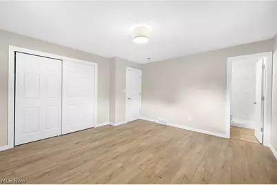 6145 Winchester Drive, Green Hills, OH 44131 - Photo 24
