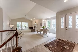 3790 Woodbury Oval, Stow, OH 44224 - Photo 4